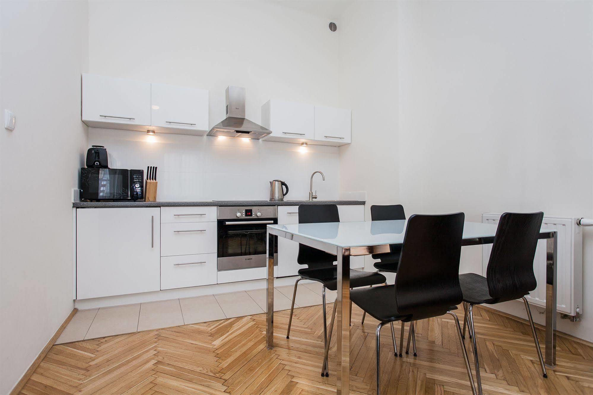Apartament Barbican House